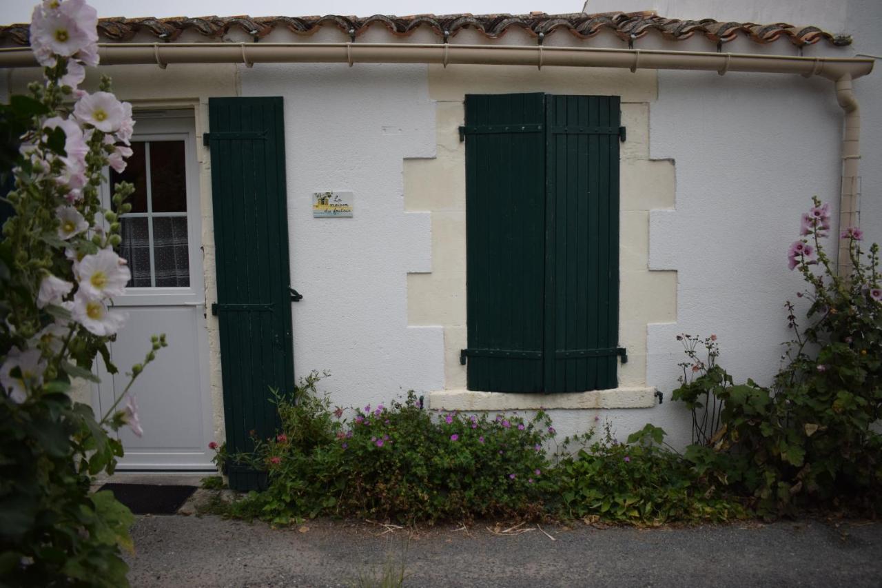 La Maison Du Facteur Saint-Denis-dʼOléron Esterno foto